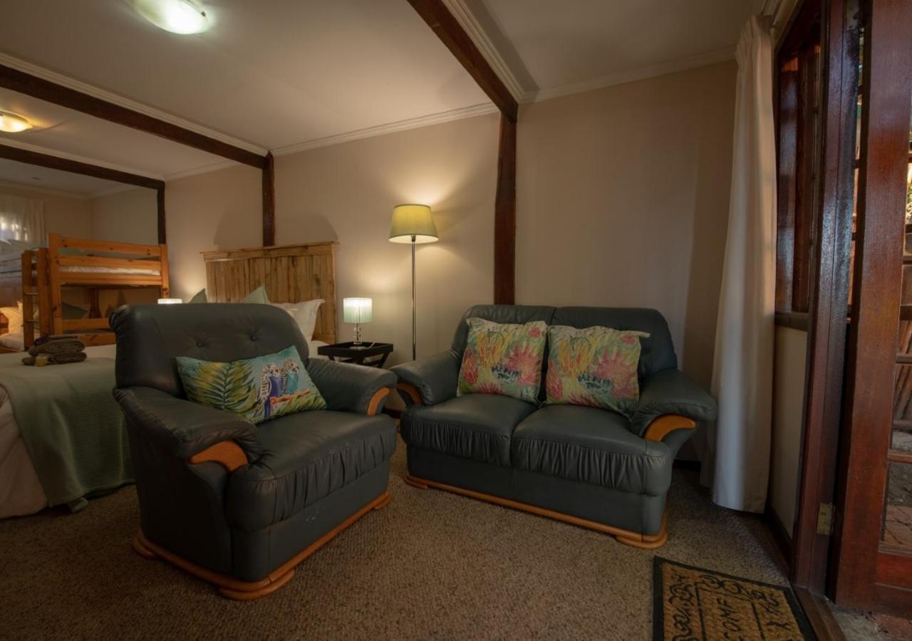 The Village Lodge Stormsrivier Kültér fotó